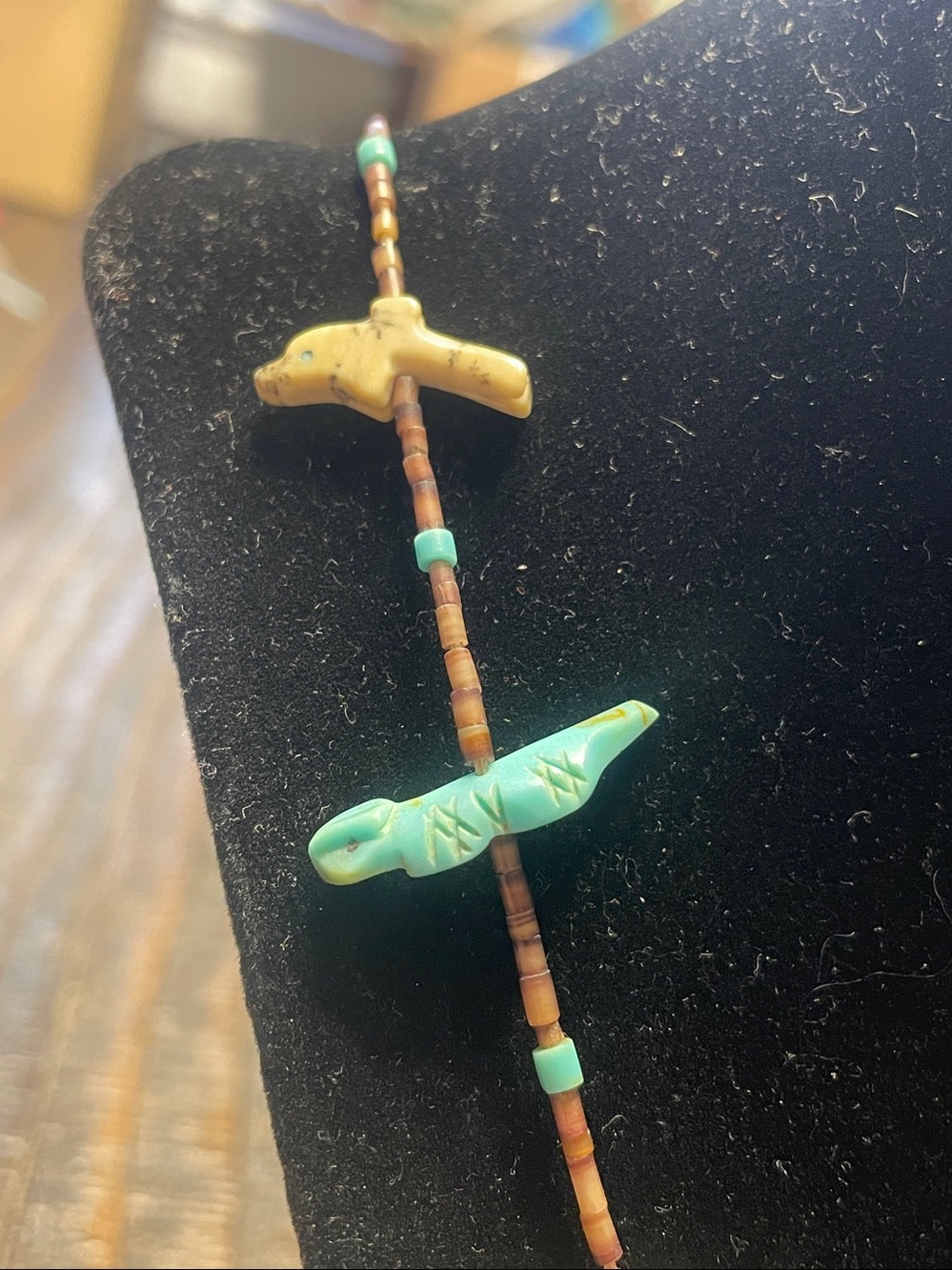 Vintage Fetish Necklace Native American Multi Stone Animal Fetish & Heishi Beads - Picture 4 of 6